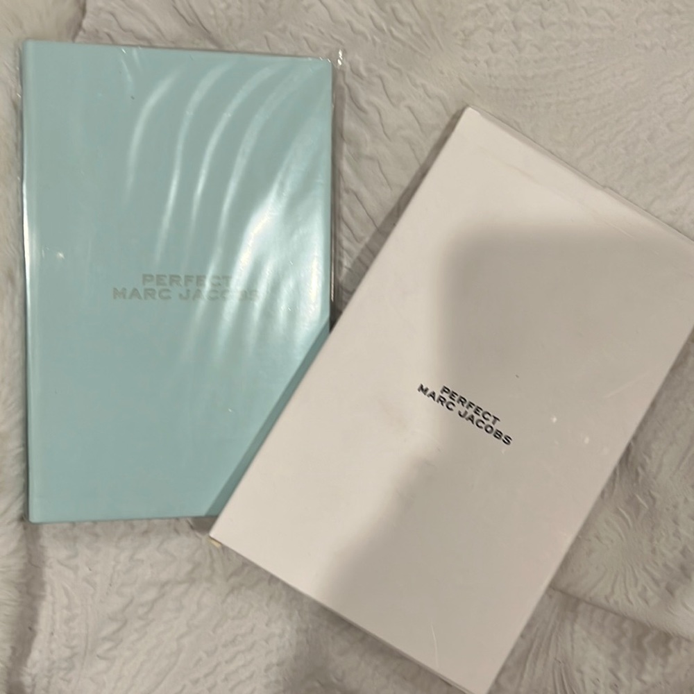 Marc jacobs notebook